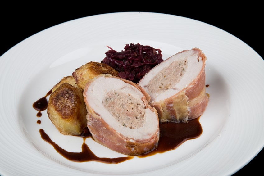 Turkey banqueting roulade